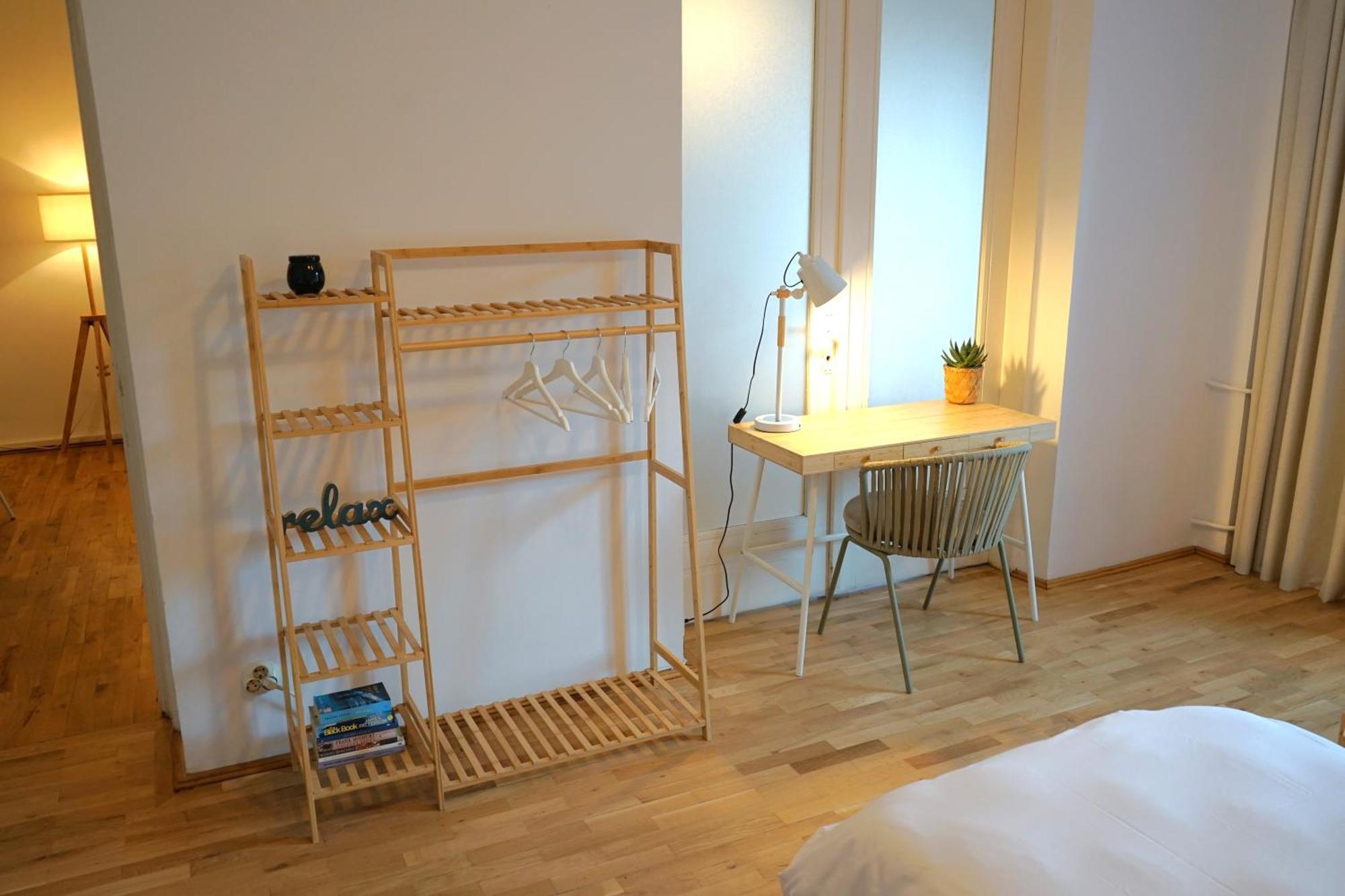 Spacious 3Br, 2Bt With 5 Balconies Bucharest Exterior photo