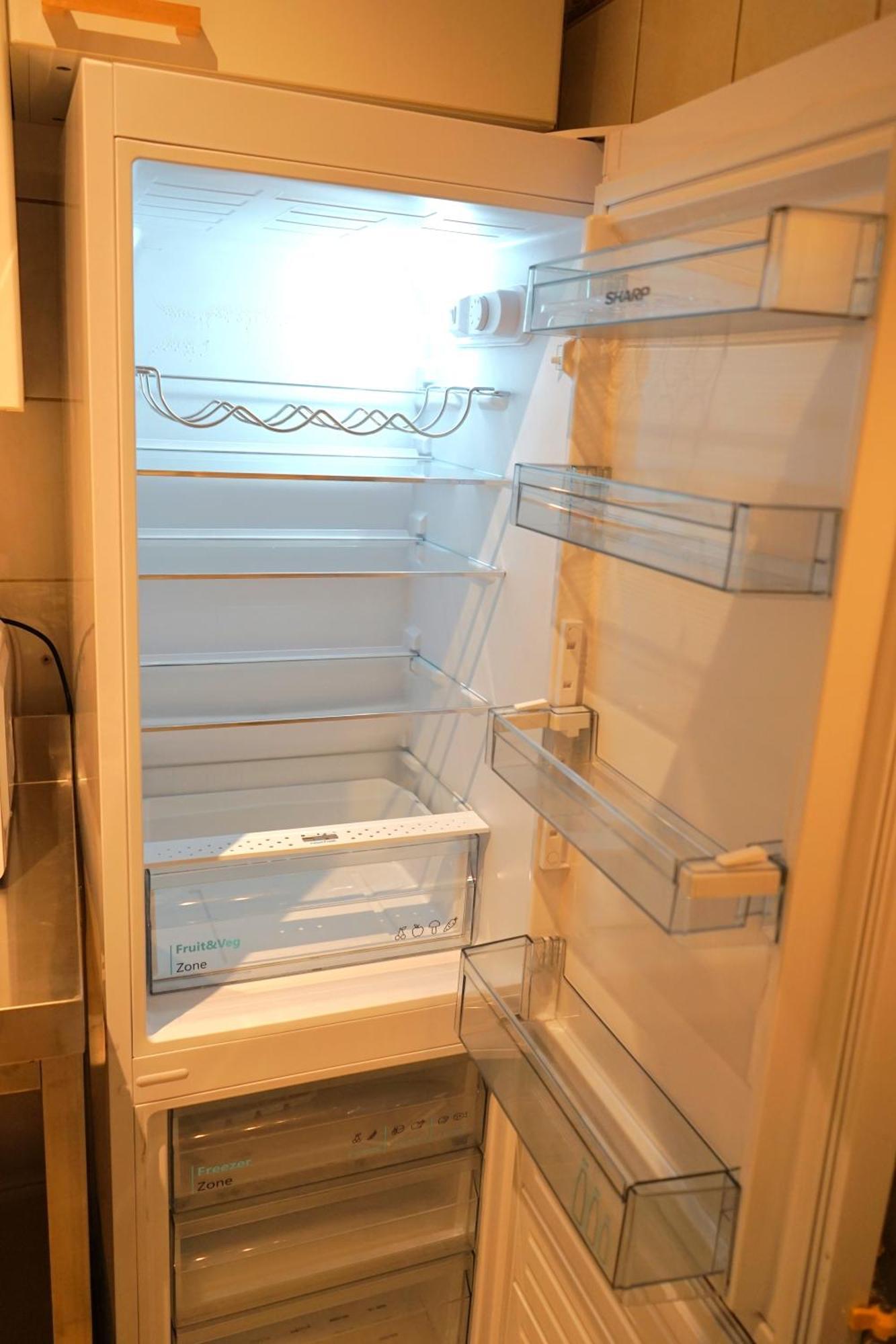 Spacious 3Br, 2Bt With 5 Balconies Bucharest Exterior photo