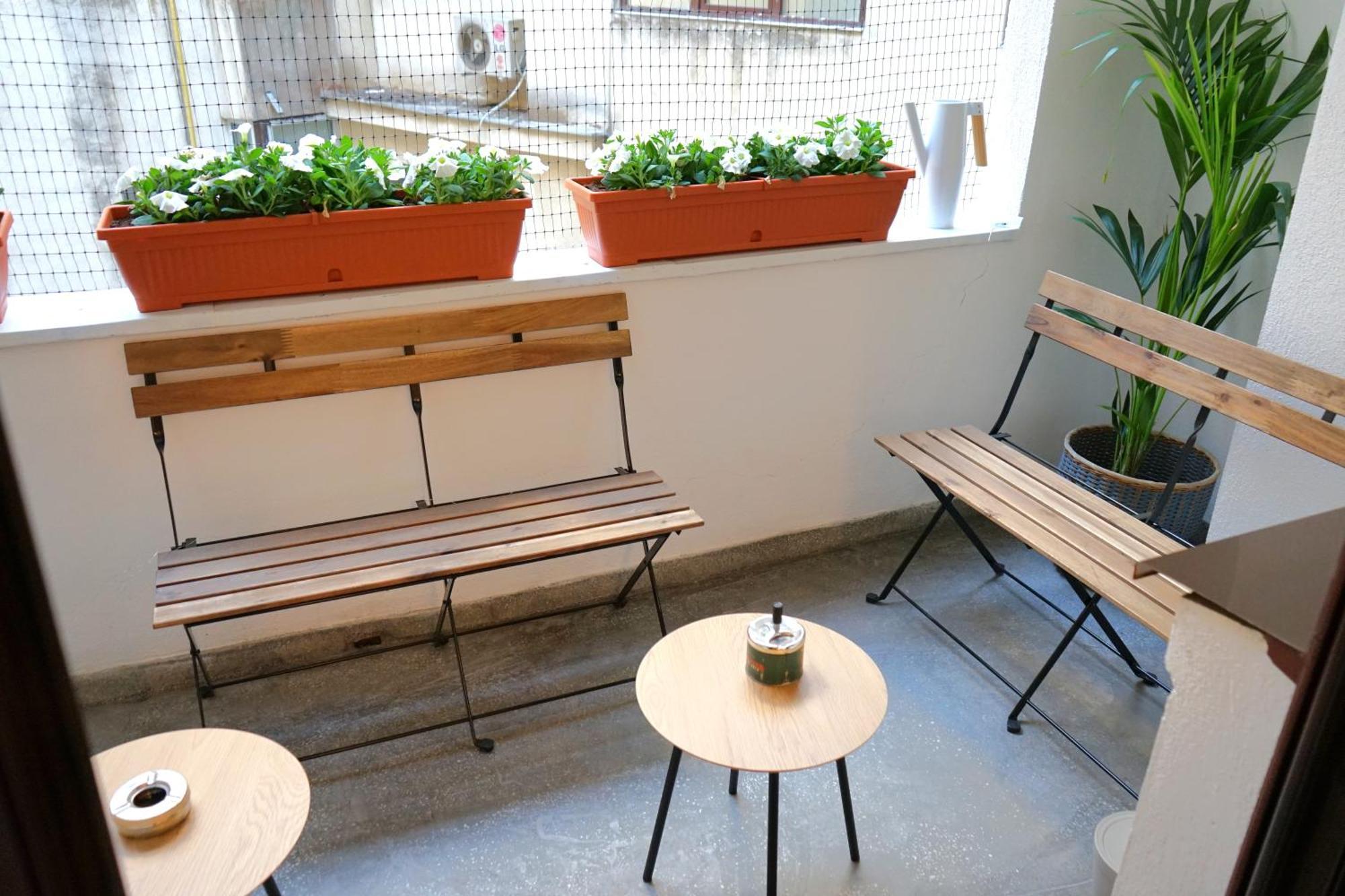 Spacious 3Br, 2Bt With 5 Balconies Bucharest Exterior photo